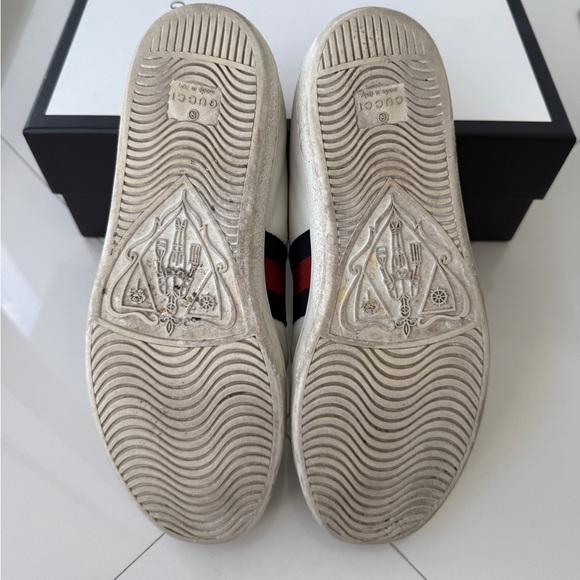 Gucci “LOVED” sneakers - Picture 8 of 9